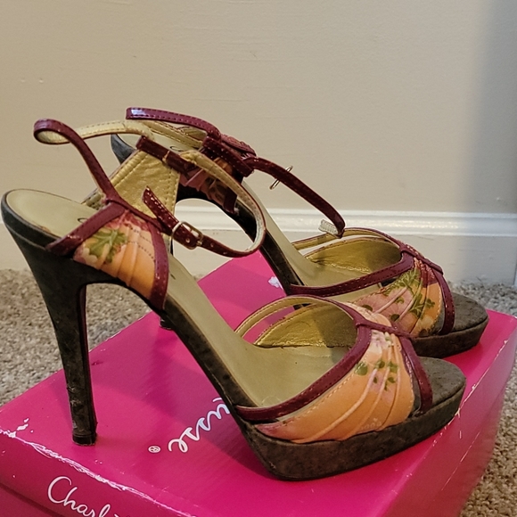 Charlotte Russe heels Size 8 - Picture 4 of 7